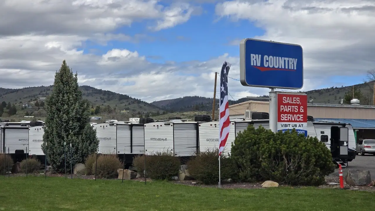 RV Country ( Klamath Falls ), RV repair in Klamath Falls