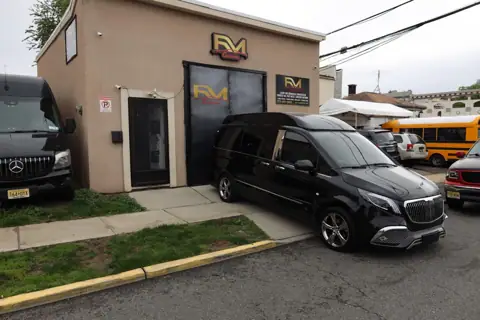 Rm Customs Luxury in Garfield, NJ