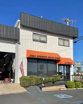 Western Edge Auto Center photo 3