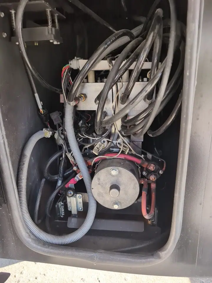 Four Seasons Mobile RV Service, RV repair in Lowell