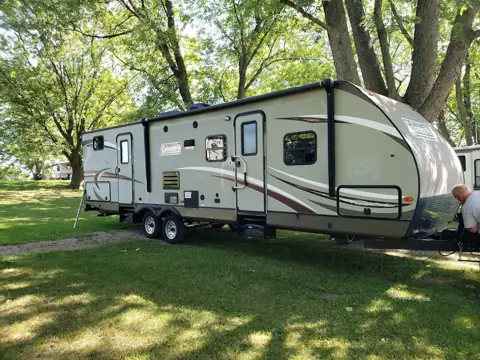 4ZS RVS INC photo 2