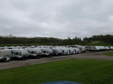 4ZS RVS INC photo 3