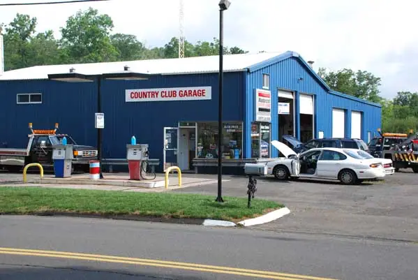 Country Club Garage, RV repair in Wallingford