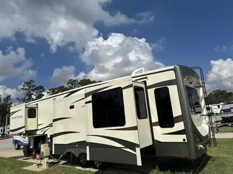 RV TECH CONNECT photo 2