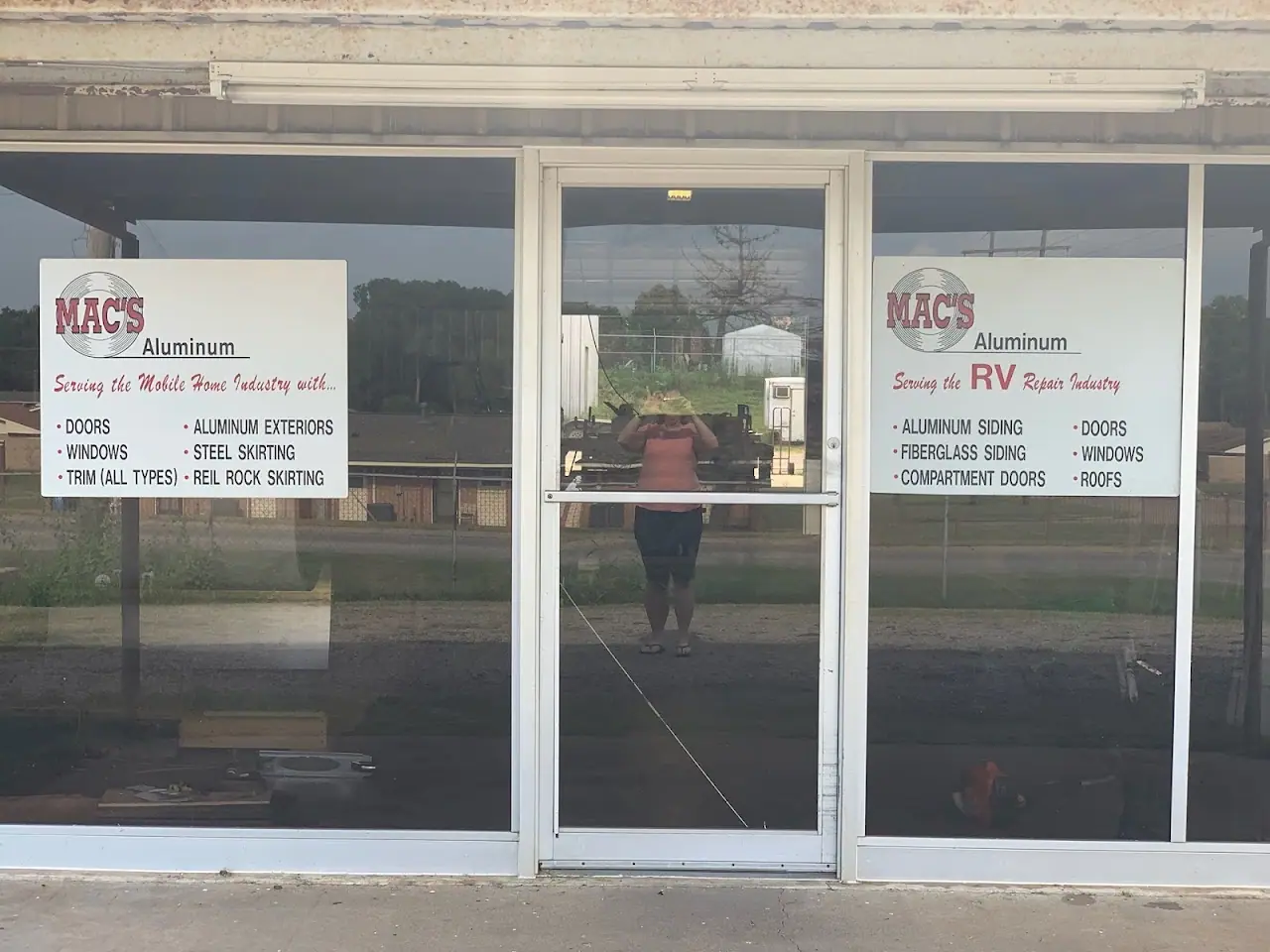 Mac's Aluminum, RV repair in Bristow