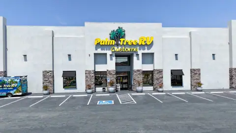 Palm Tree RV Sales, LLC photo 2