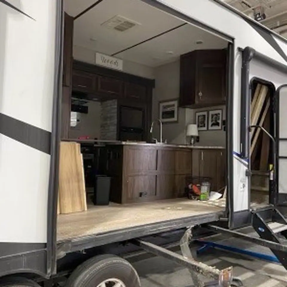 JW Kolb Renovation Services, RV repair in Livingston