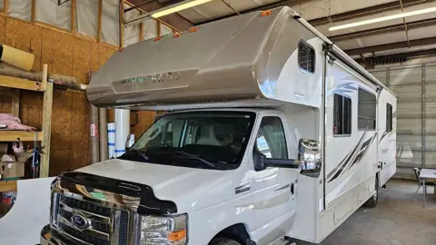 Unlimited RV photo 2