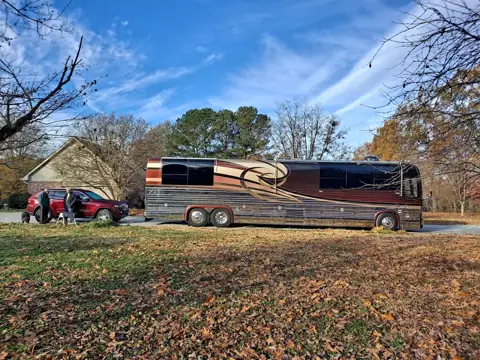Luxury Coach Service photo 2