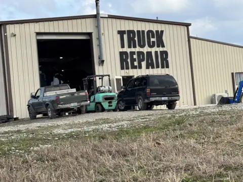 Cave City Truck & Trailer Repair photo 3